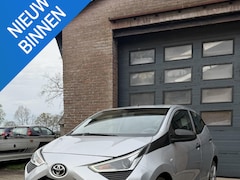 Toyota Aygo - 1.0 VVT-i x-fun Airco/5DRS/LED/NAP