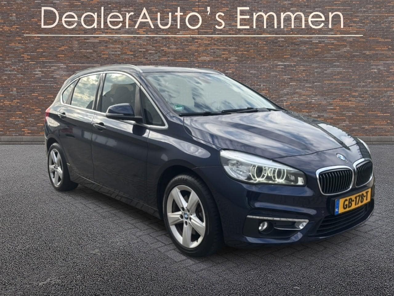 BMW 2-serie Active Tourer - 218i Luxury 218i Luxury - AutoWereld.nl