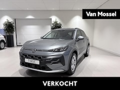 Volkswagen T-Roc - 1.5 eTsi Life First Edition 116 PK Automaat | Keyless access | 18" Lichtmetalen velgen | L