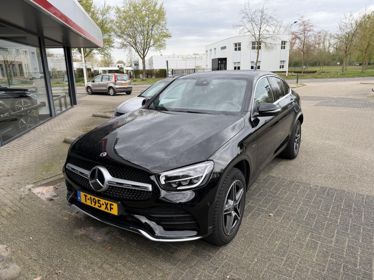 Mercedes-Benz GLC-klasse Coupé - 300e 4MATIC Business Solution AMG KEYLESS & GO/1E EIGENAAR/DEALER ONDERHOUDEN/DODEHOEK/AMG - AutoWereld.nl
