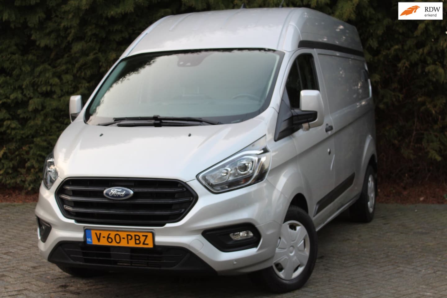 Ford Transit Custom - 300 2.0 TDCI L2H2 Trend 170PK | Airco | Cruise Control | NAVI | CAMERA | INBOUW | NWE APK - AutoWereld.nl