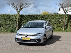 Volkswagen Polo - 1.0 TSI Life Topstaat NAP PDC LED IQ-drive Carplay