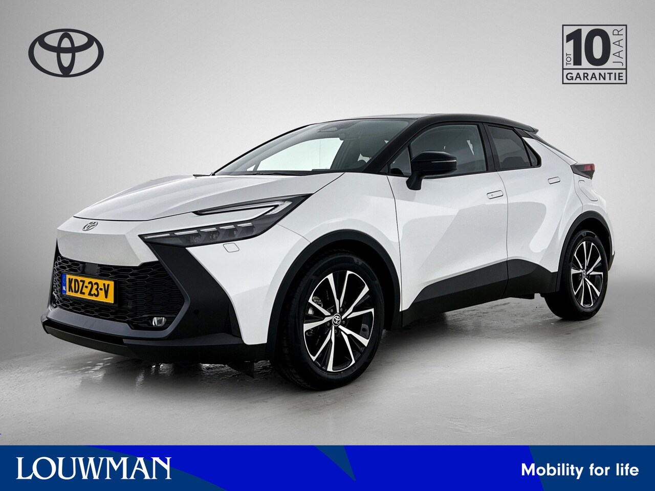 Toyota C-HR - 1.8 Hybrid 140 First Edition I Stuur- en stoelverwarming I Voorruitverwarming I Bi-tone kl - AutoWereld.nl