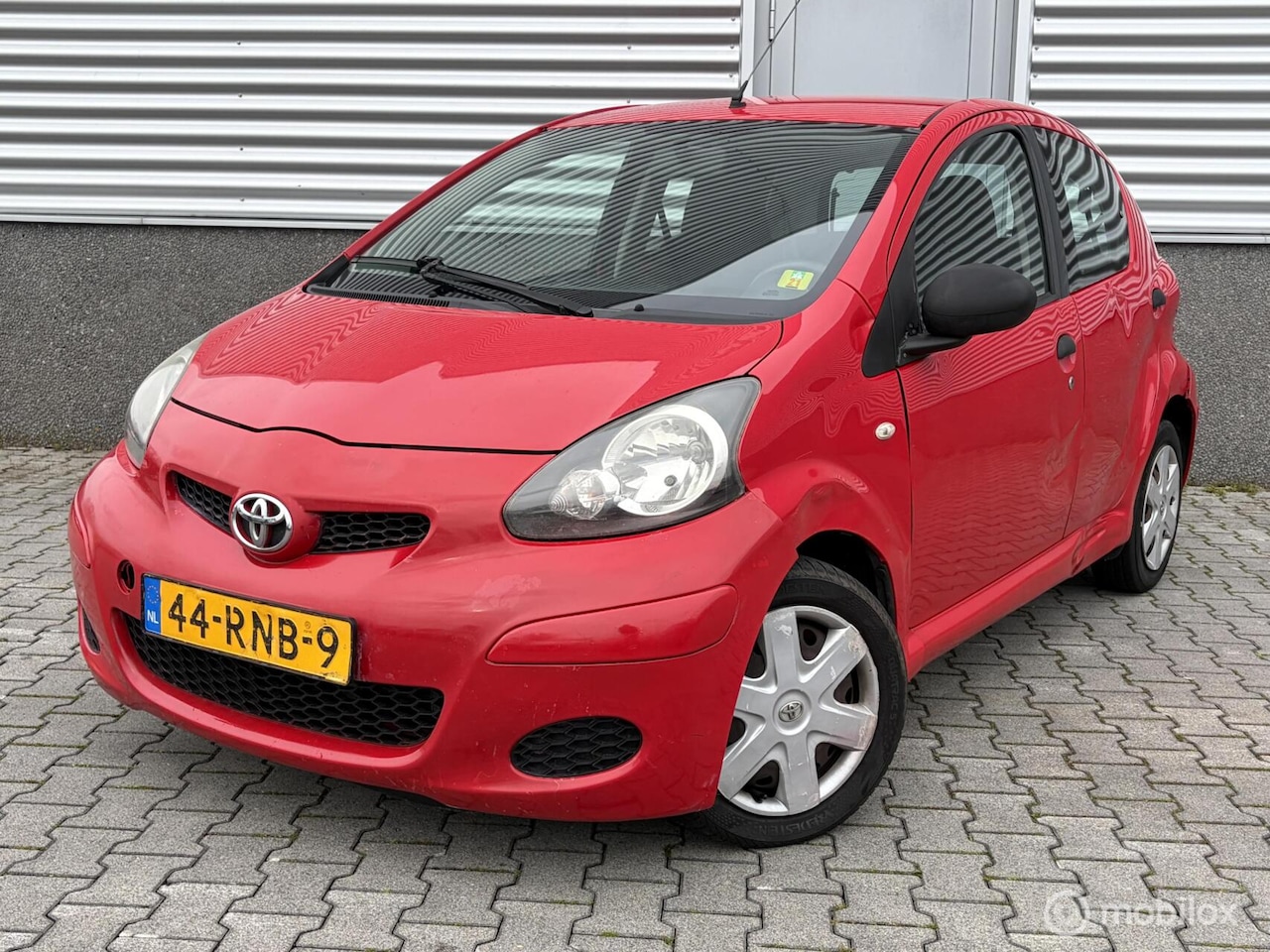 Toyota Aygo - 1.0-12V Cool 1.0-12V Cool - AutoWereld.nl