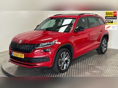 Skoda Kodiaq - 1.5 TSI Sportline Business benzine automaat navigatie panoramadak parkeersensoren stoelver