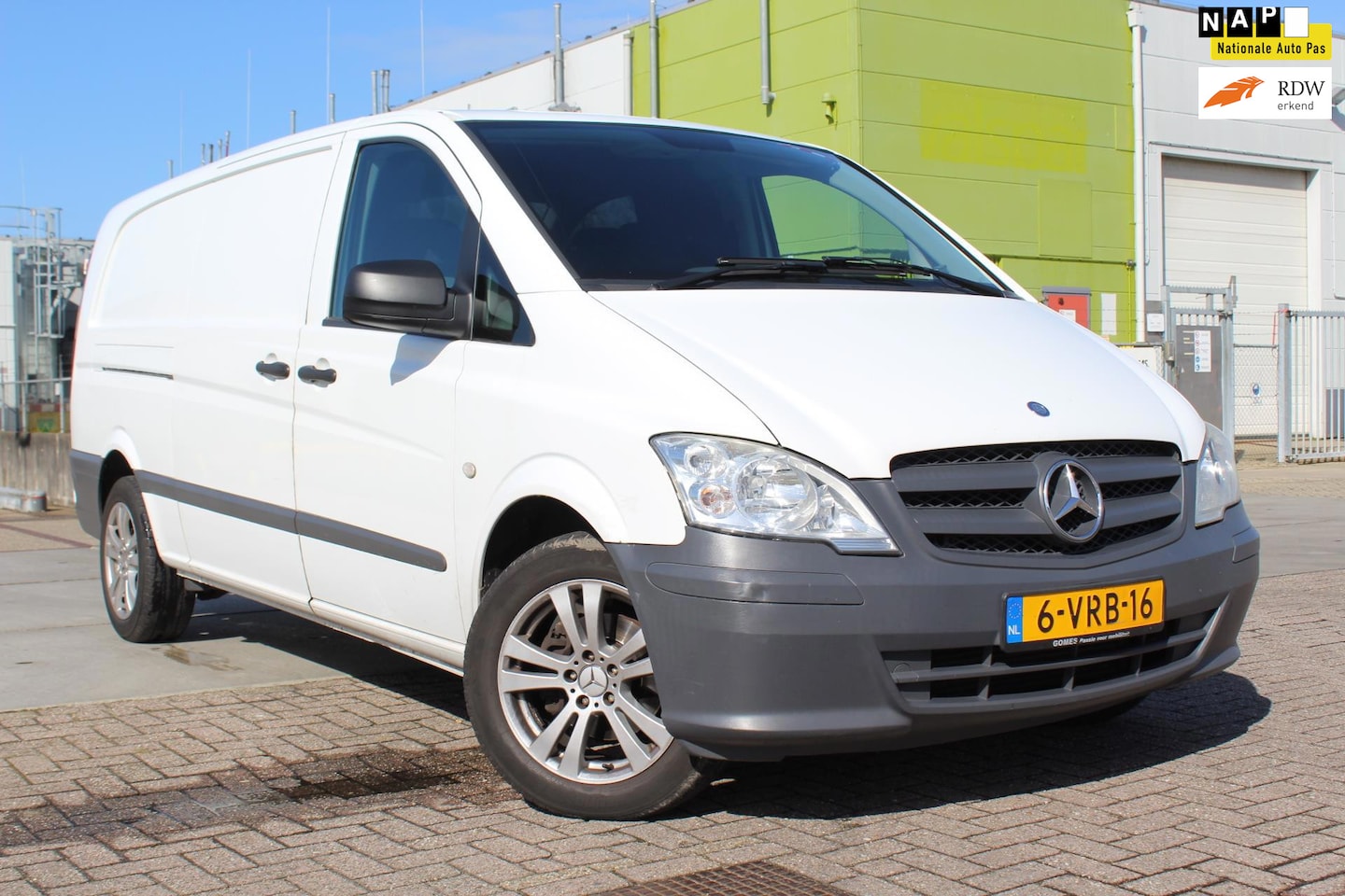 Mercedes-Benz Vito - 113 CDI 343 lang airco nap trekhaak - AutoWereld.nl