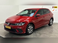 Volkswagen Polo - 1.0 TSI R-Line benzine navigatie stoelverwarming cruisecontrole parkeersensoren carplay an
