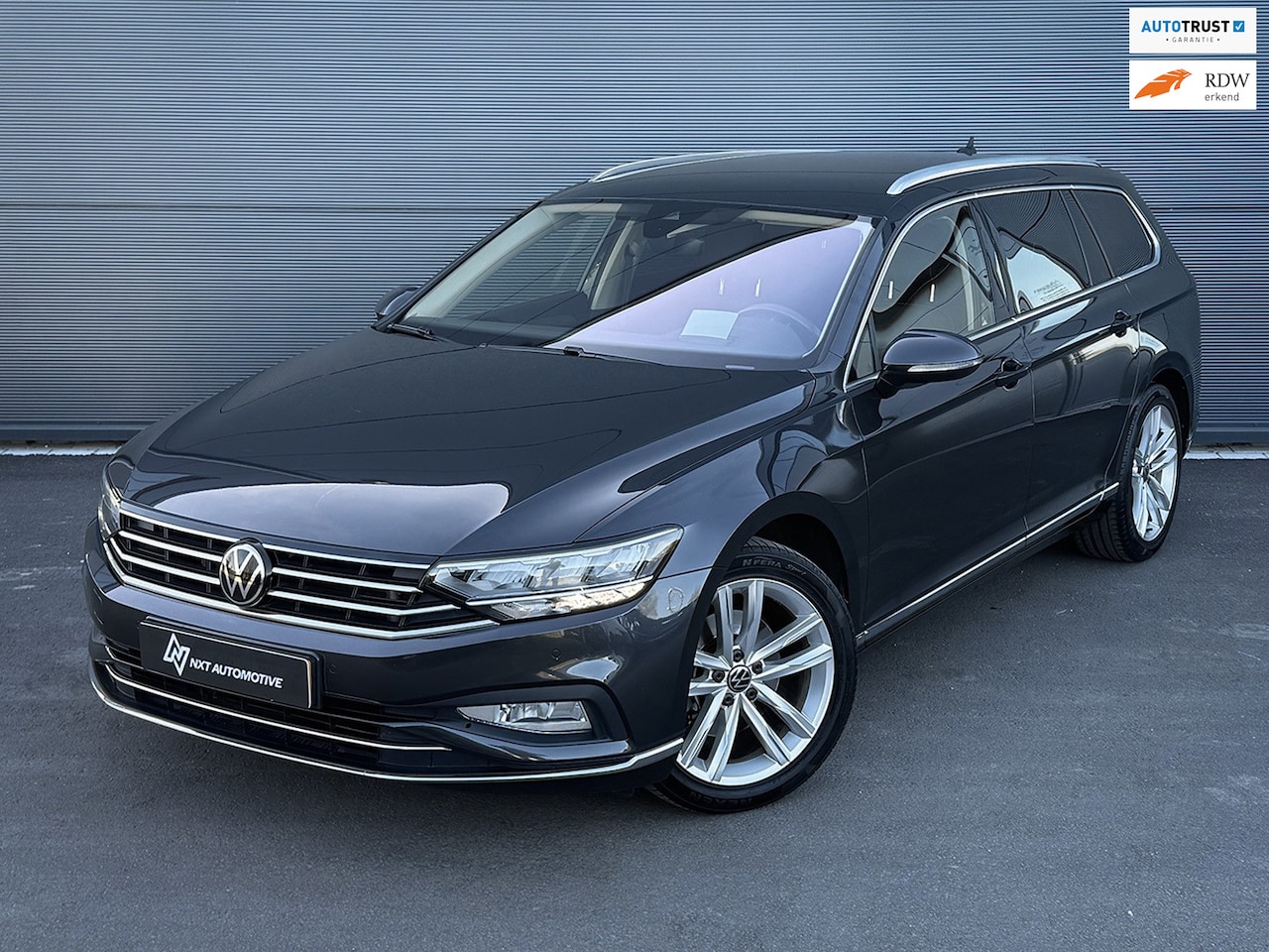 Volkswagen Passat Variant - 1.5 TSI Business 1.5 TSI Business, Pilot assist, ACC, HUD, Stoelverwarming - AutoWereld.nl