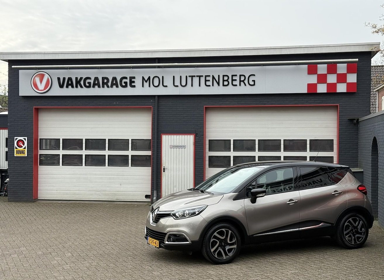 Renault Captur - Energy TCe 90PK Dynamique, TREKHAAK, ACHTERUITRIJCAMERA, PDC - AutoWereld.nl