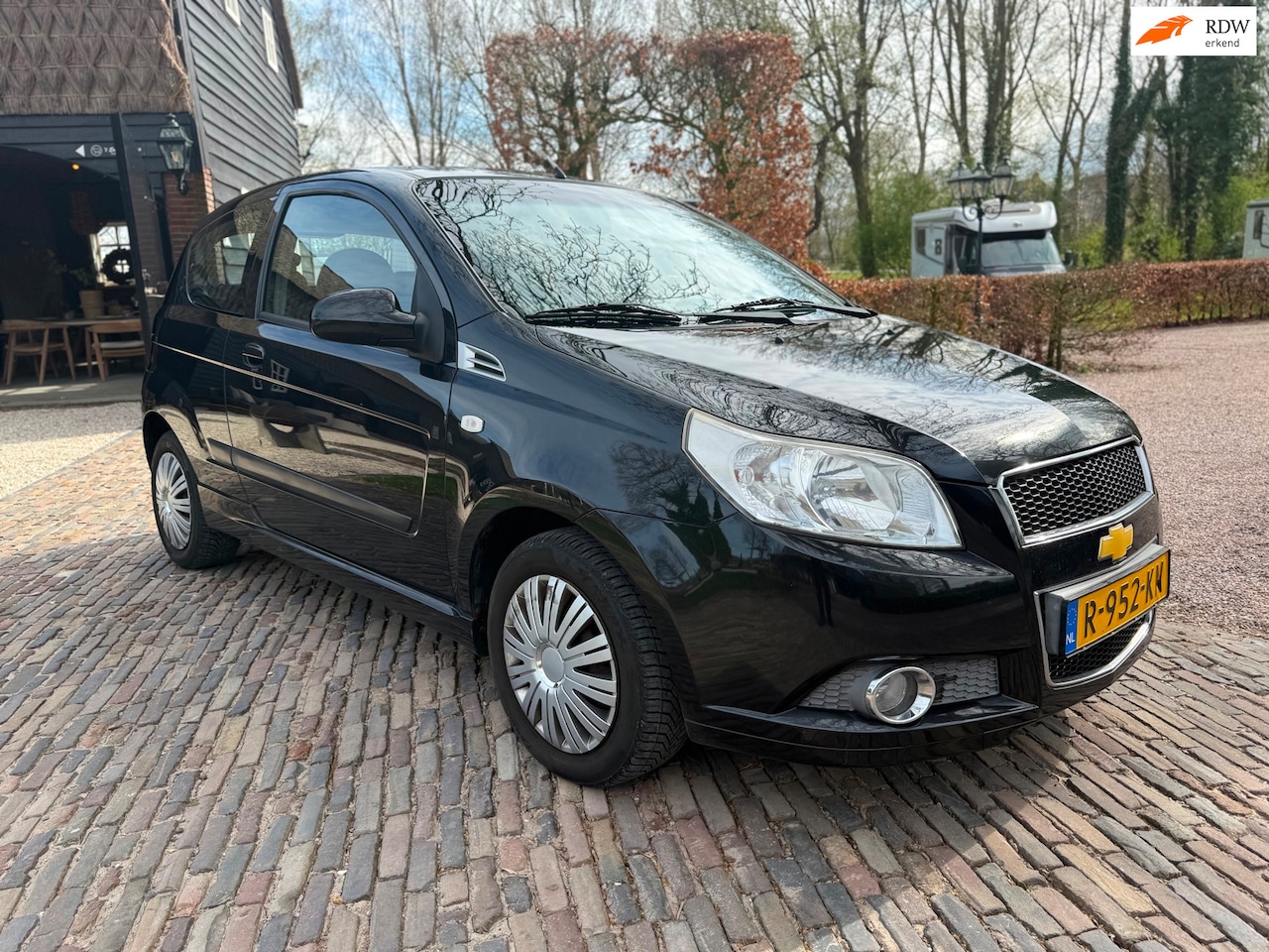Chevrolet Aveo - 1.2 16V L B-clever 2009- 3drs- airco- trekhaak- leuke auto - AutoWereld.nl