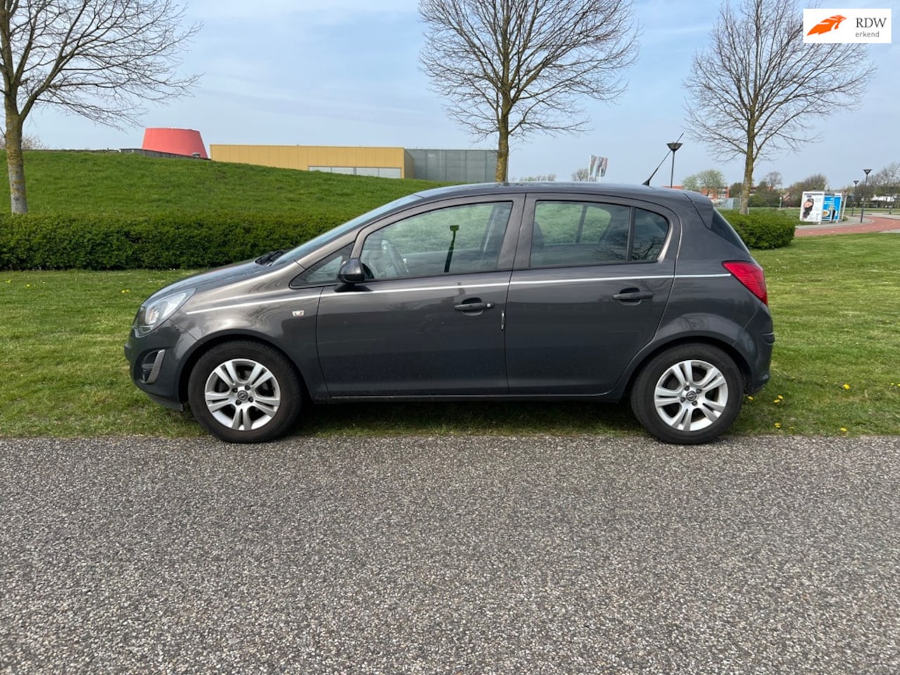 Opel Corsa - 1.2-16V Design Edition AUTOMAAT - AutoWereld.nl