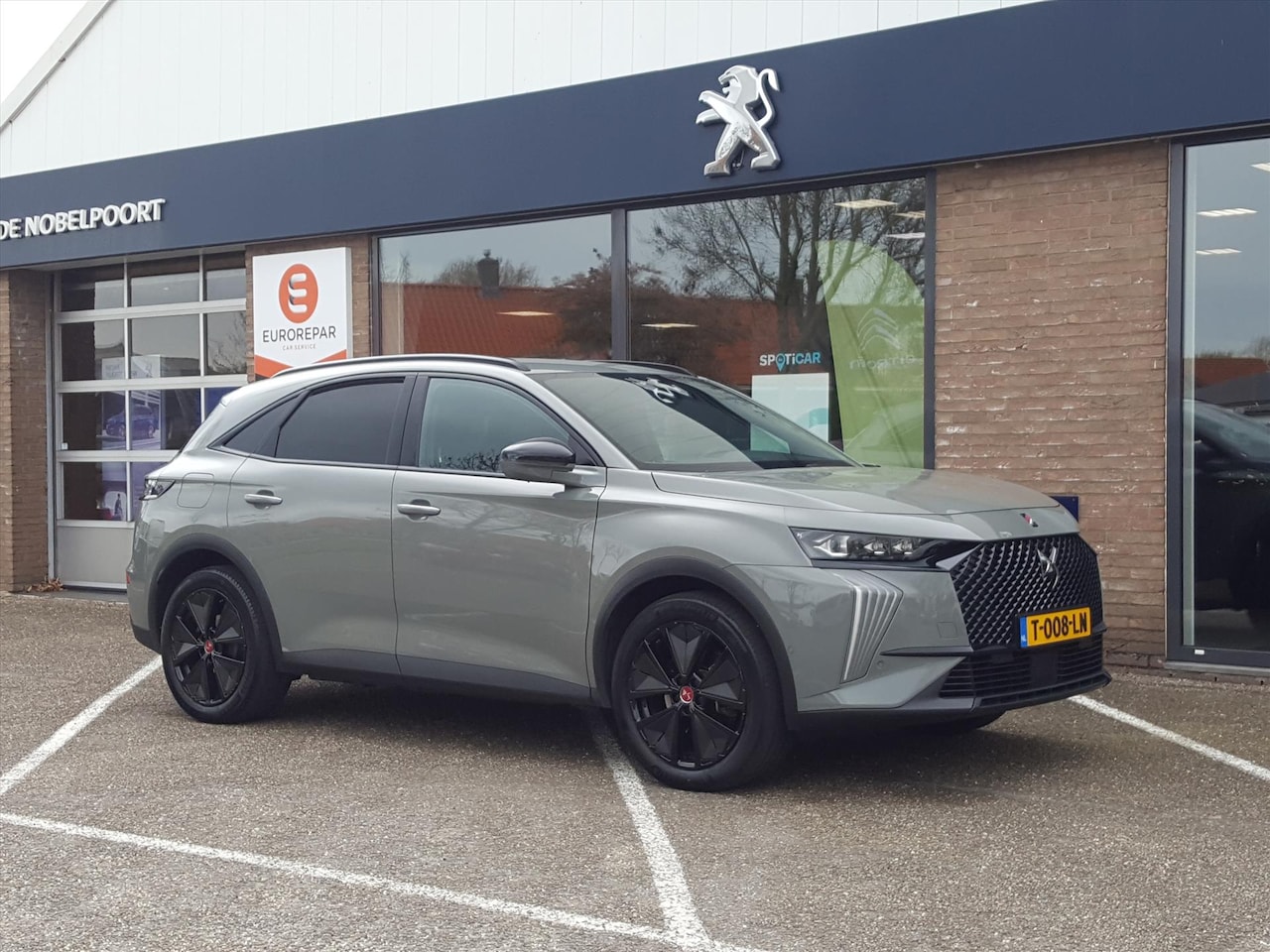 DS 7 - 1.6 E-TENSE HYBRIDE 300pk 4x4 AUTOMAAT(T8) Performance Line+|Navi|BT|Trekhaak|AppleCarplay - AutoWereld.nl