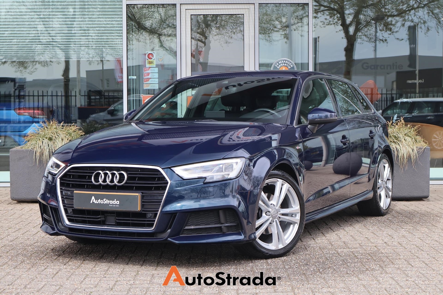 Audi A3 Sportback - 1.5 S-Line TFSI 150pk | Adaptive Cruise | Navigatie | Dodehoek | Camera | Climate - AutoWereld.nl