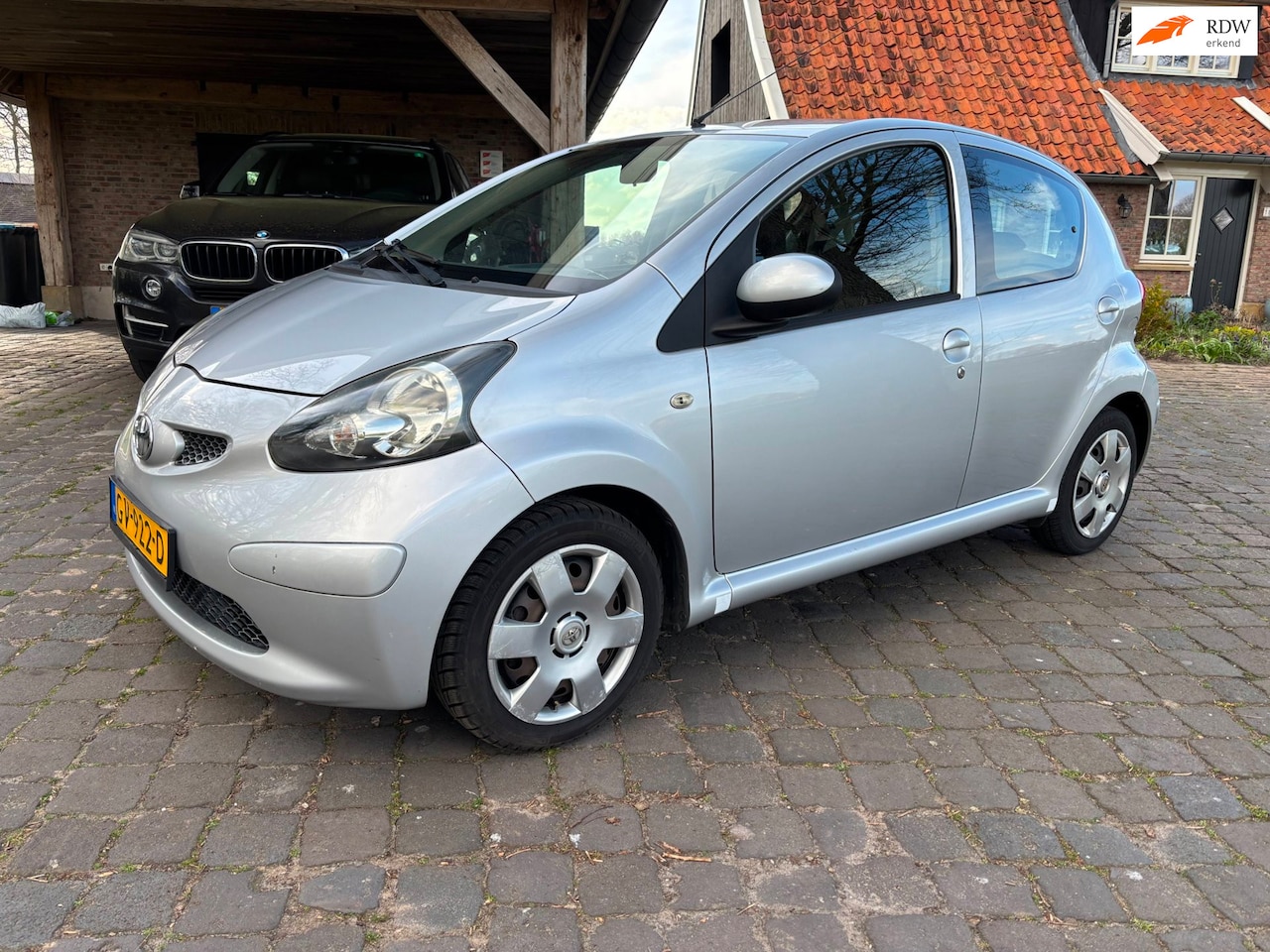 Toyota Aygo - 1.0-12V met airco - AutoWereld.nl