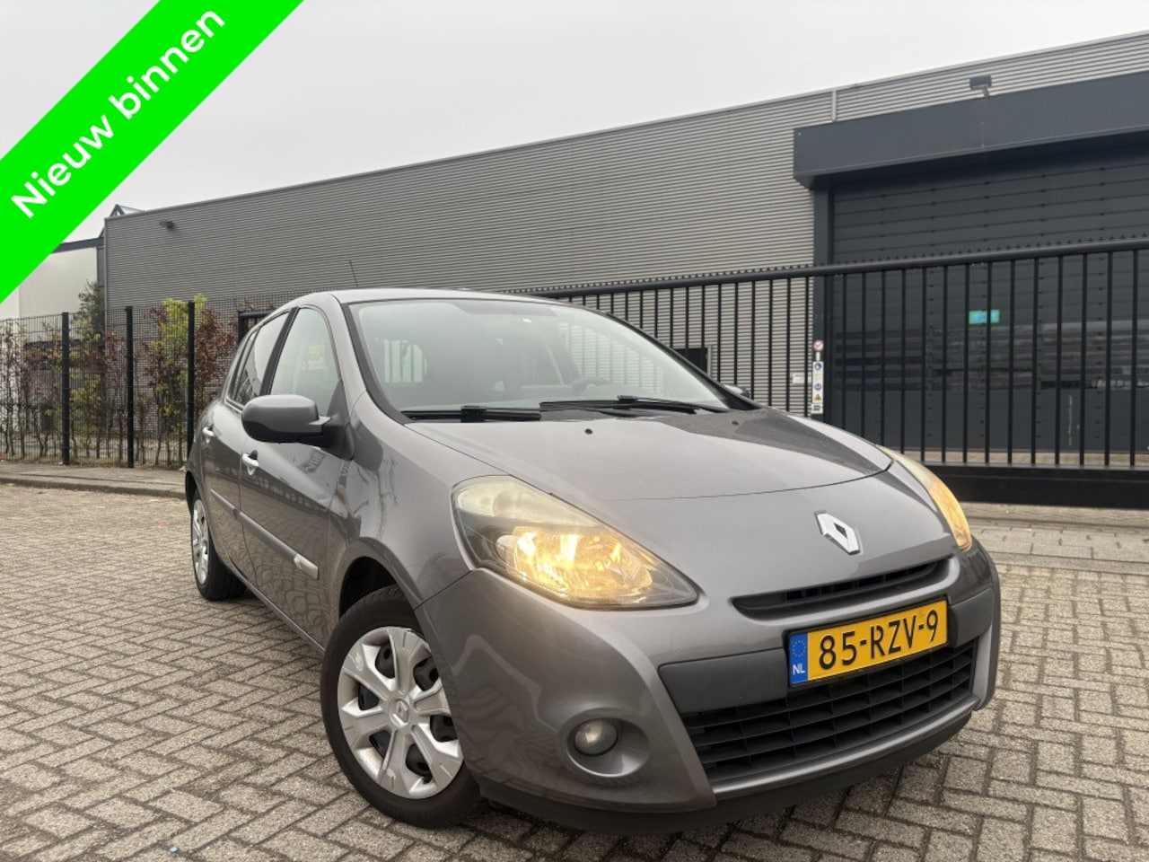 Renault Clio - 1.5 dCi Collection Navi/Clima/Cruise/Airco - AutoWereld.nl