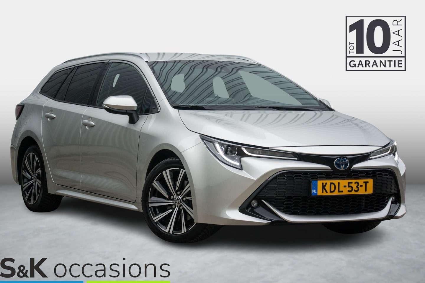 Toyota Corolla Touring Sports - 2.0 Hybrid Dynamic 10 JAAR Garantie - AutoWereld.nl