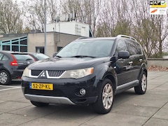 Mitsubishi Outlander - €5500, -2.4 Instyle Automaat 7Pers 4X4 VOL
