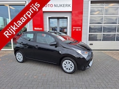 Toyota Aygo - 1.0 VVT-i x-play met Apple CarPlay