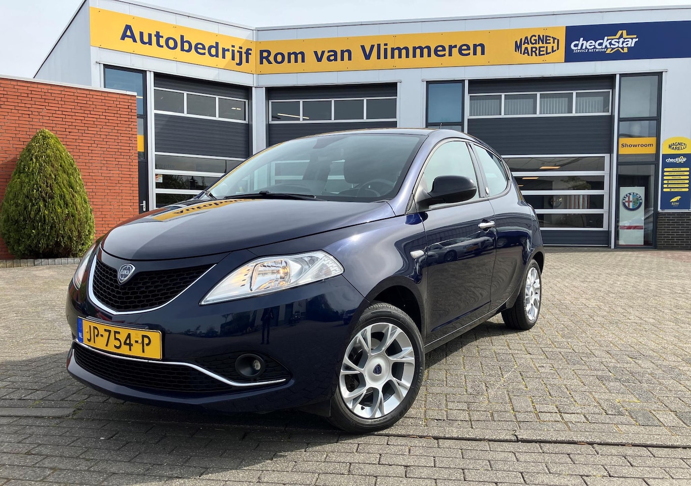 Lancia Y(psilon) - Ypsilon 1.2 Opening Edition | LM velgen | Trekhaak | - AutoWereld.nl