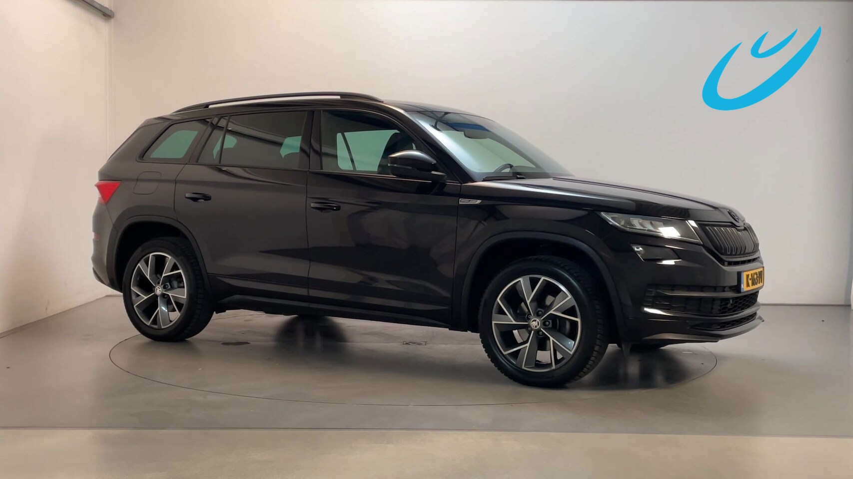 Skoda Kodiaq - 1.5 TSI 150pk Sportline Business LED Stoelverwarming Camera Sfeerverlichting - AutoWereld.nl
