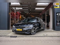 BMW 3-serie - 318i Business Edition M-Pakket|Pano|Camera|Carplay|