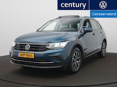Volkswagen Tiguan - 1.4 TSI eHybrid Life Business+ Panodak - LED - Side assist - PDC