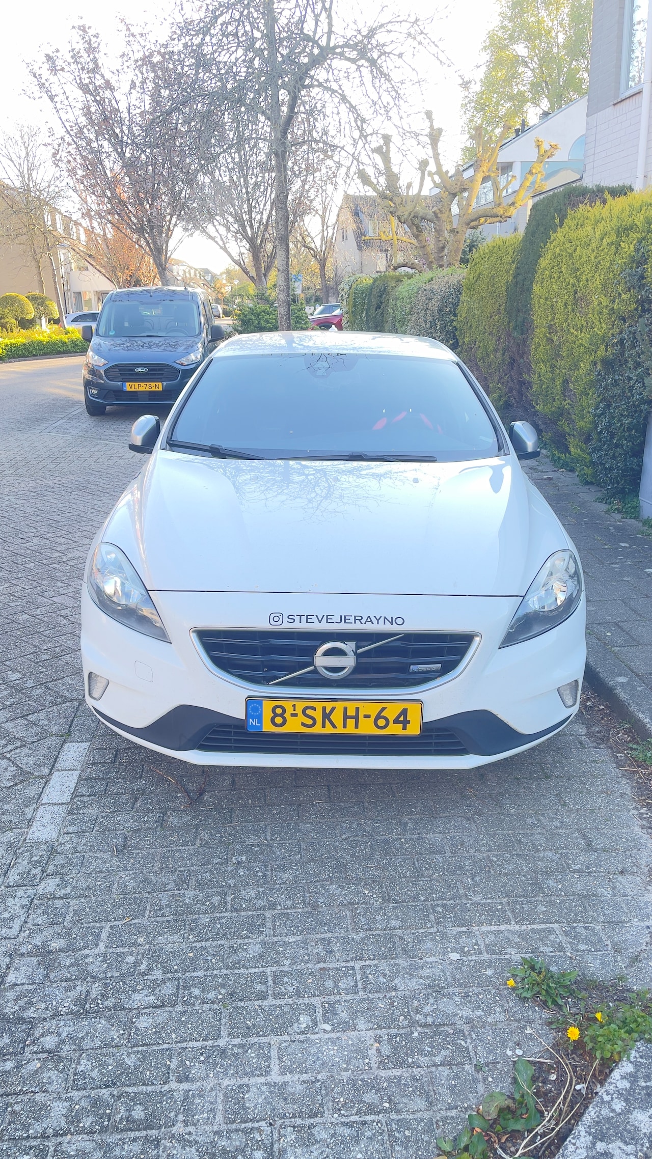 Volvo V40 - 1.6 D2 R-Design - AutoWereld.nl