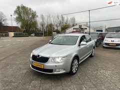 Skoda Superb - 2.0 TDI Elegance Airco Memory Stoelverwarming Leder DSG