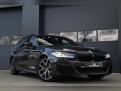 BMW 5-serie Touring - 530e |M-SPORT| ShadowLine Panodak LaserLed Headup Leder LiveCockpit Trekhaak Sfeerverlicht