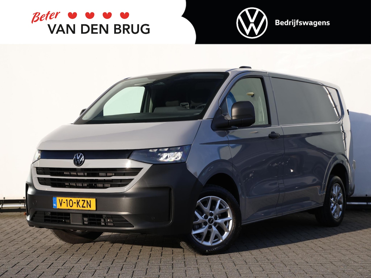Volkswagen Transporter - 2.0 TDI 110 pk L1H1 Life | Airco | Cruise control | Navigatie via App connect | Camera | L - AutoWereld.nl