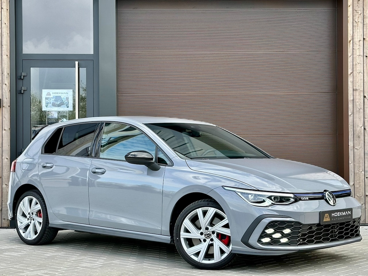 Volkswagen Golf - 1.4 eHybrid GTE DSG | IQ Light LED, Stoel- en stuurverw., ACC, Camera, Apple CarPlay, Navi - AutoWereld.nl