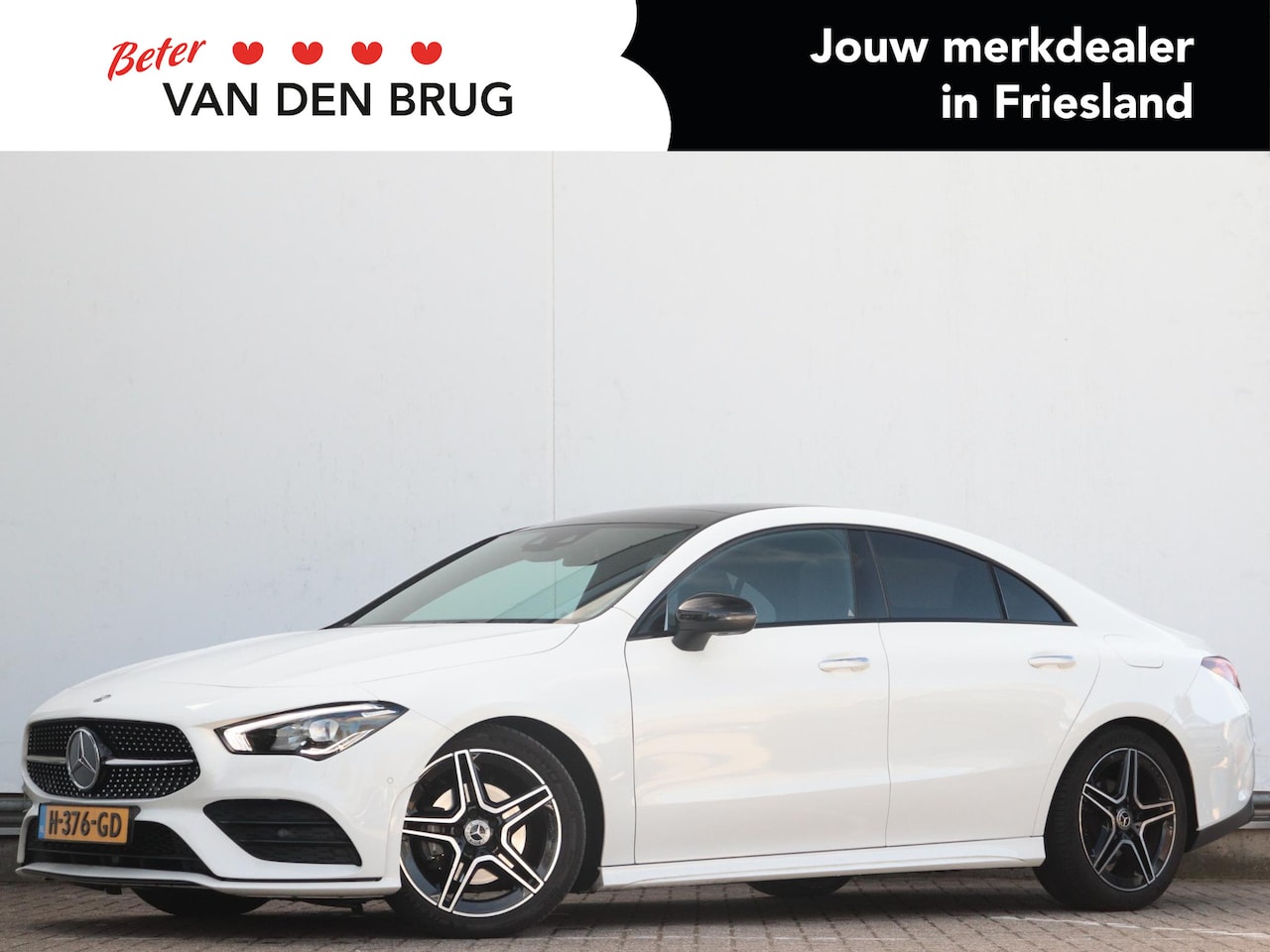 Mercedes-Benz CLA-Klasse - 180 Business Solution AMG | Panoramadak | Keyless | Stoelverwarming | Achteruitrijcamera | - AutoWereld.nl