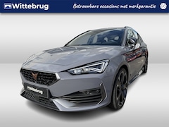 CUPRA Leon Sportstourer - 1.4 e-Hybrid 245pk Performance DSG Automaat Panoramadak / 19"LM velgen / Apple CarPlay / A