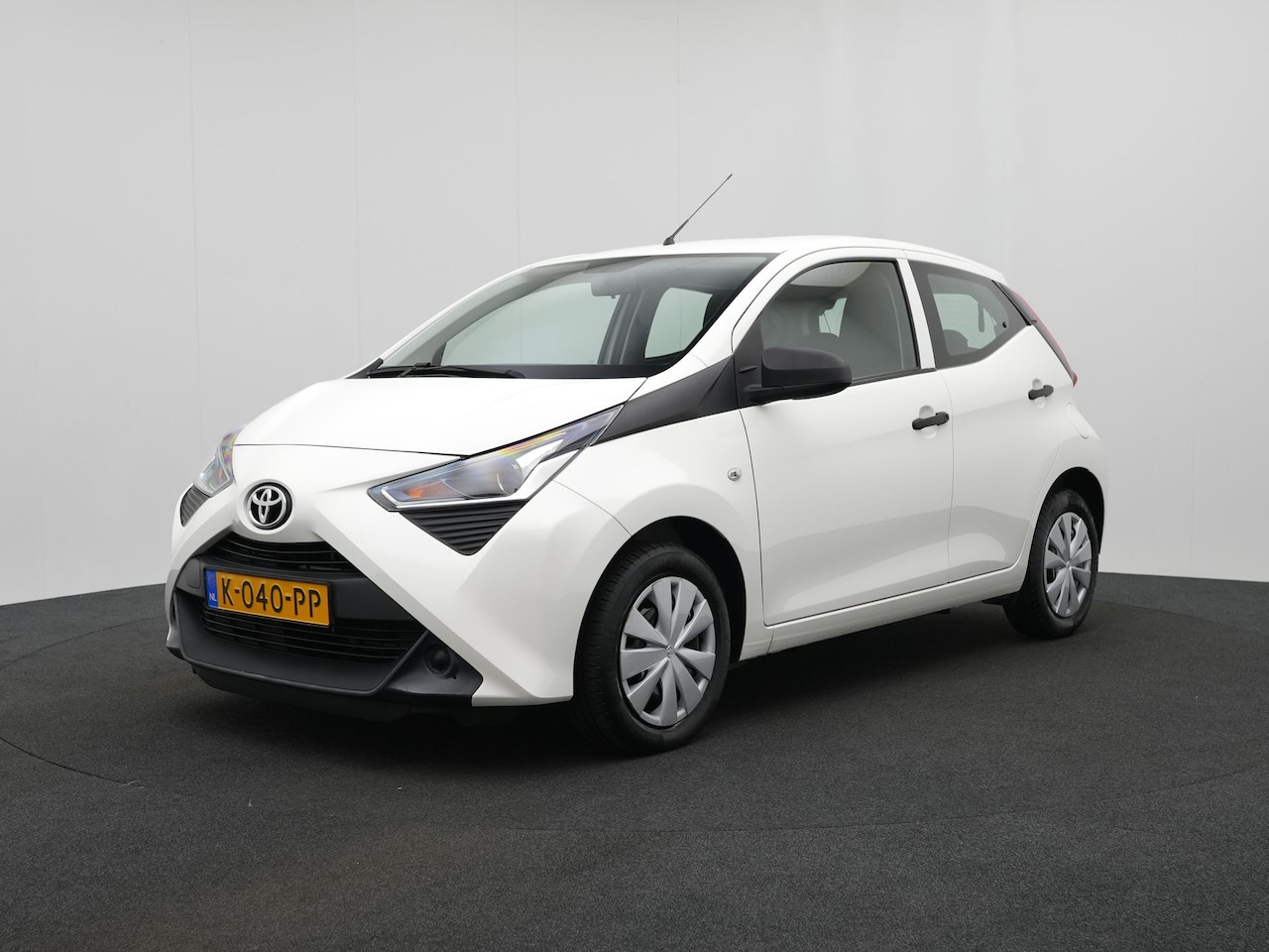 Toyota Aygo - 1.0 VVT-i x-fun | Airconditioning | - AutoWereld.nl