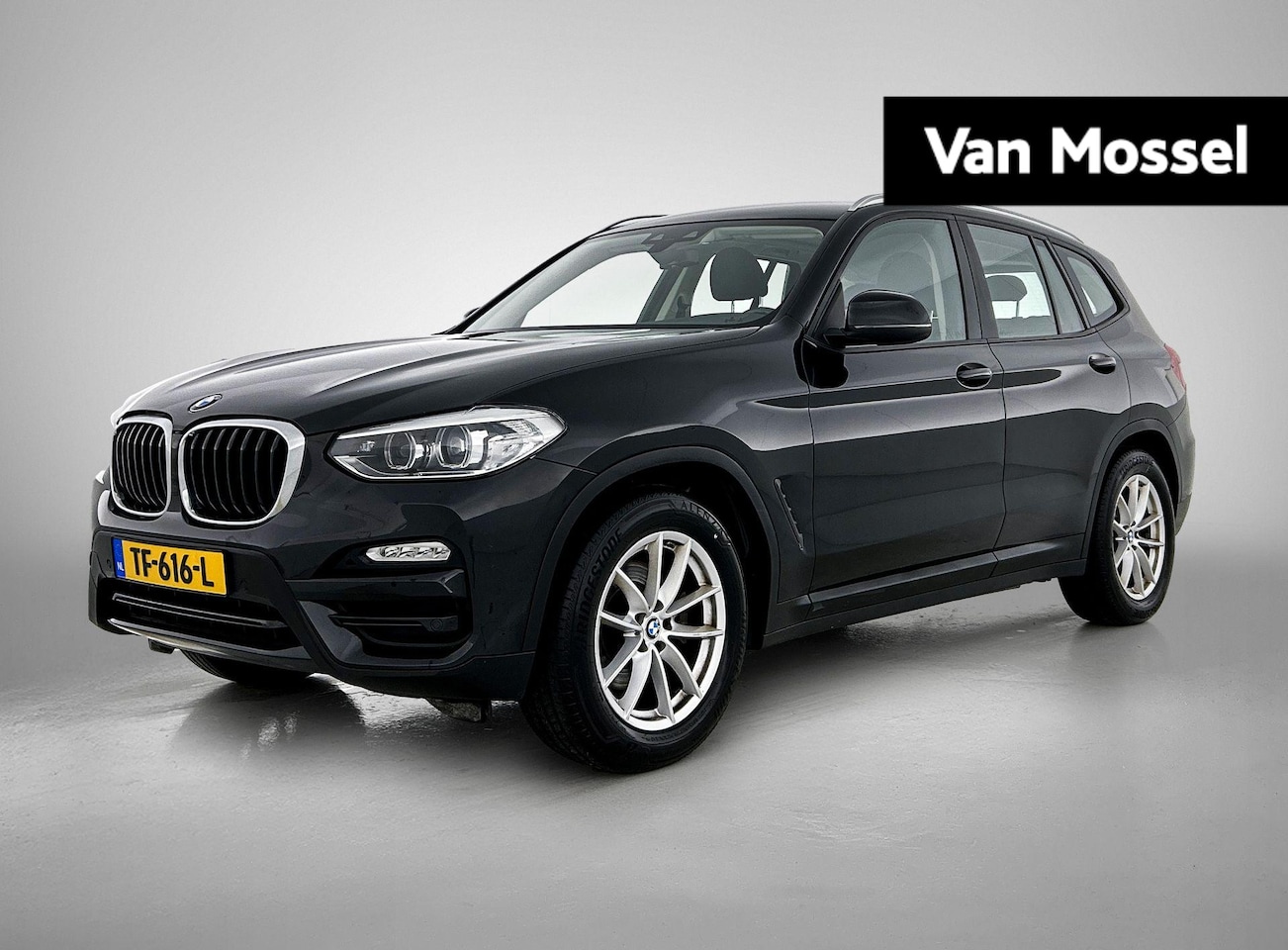 BMW X3 - xDrive20i Executive | NAVIGATIE | PARKEERSENSOREN | CLIMATE CONTROL | ELEKTRISCHE ACHTERKL - AutoWereld.nl