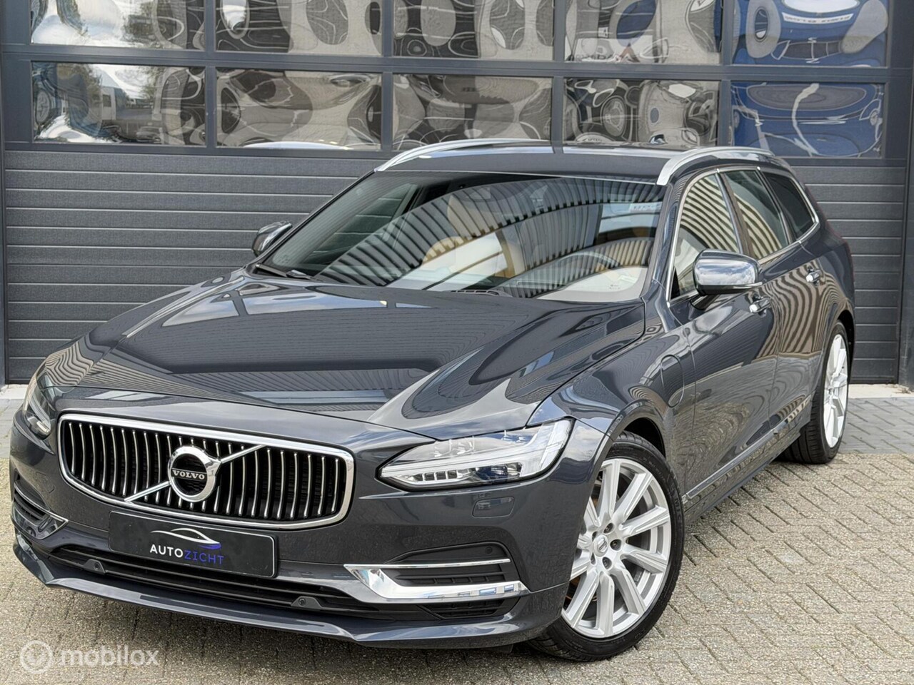 Volvo V90 - 2.0 T8 AWD Inscription | Bowers & W | Memory | HUD - AutoWereld.nl