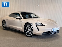 Porsche Taycan - Performance 93 kWh-WARMTEPOMP-PANO-BIJRIJDER DISPLAY-HEAD UP-ZEER COMPLEET