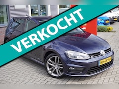 Volkswagen Golf - 1.2 TSI Business Edition R-Line / Massage / Camera / Cruise control / Bluetooth