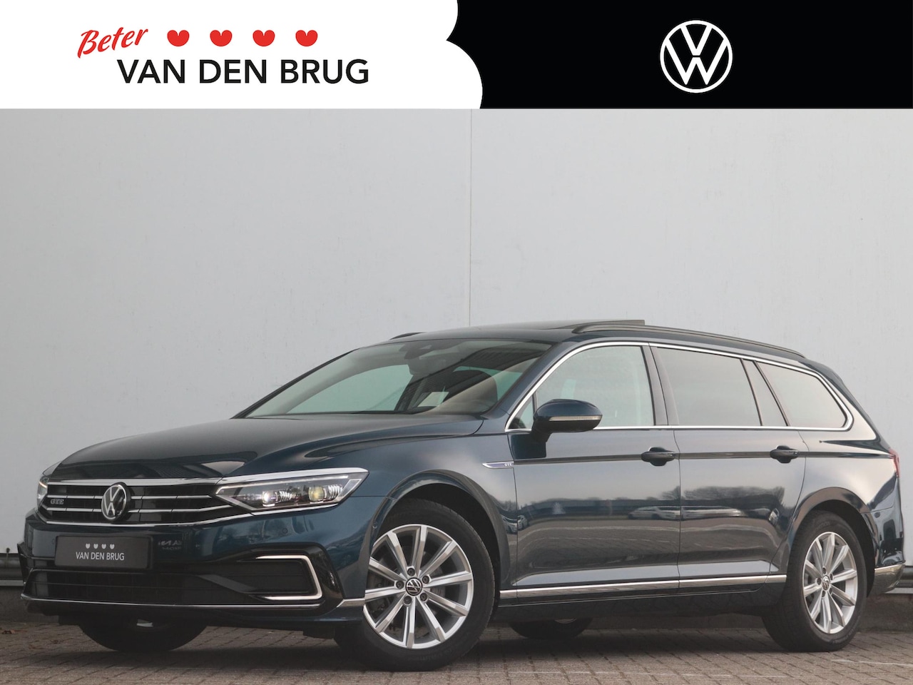 Volkswagen Passat Variant - 1.4 TSI PHEV GTE Business | Panoramadak | Trekhaak | 360° camera | Elektrische voorstoelen - AutoWereld.nl