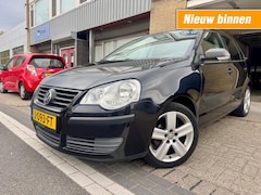 Volkswagen Polo - 1.4-16V Trendline CLIMA LMV 5DRS RIJDT GOED APK