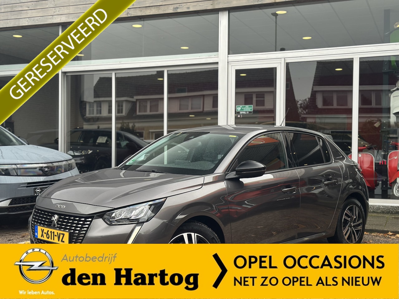 Peugeot 208 - 1.2 PureTech Allure Pack 100PK Navi/Camera/Winterpakket - AutoWereld.nl