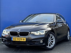 BMW 3-serie - 320i High Executive| Dealer onderh. | M-Stuur | Leder