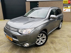 Mitsubishi Outlander - 2.0 PHEV Instyle| 4WD |TREKHAAK|AUTOMAAT|Zwart leder|Shuif/kantel elec.|