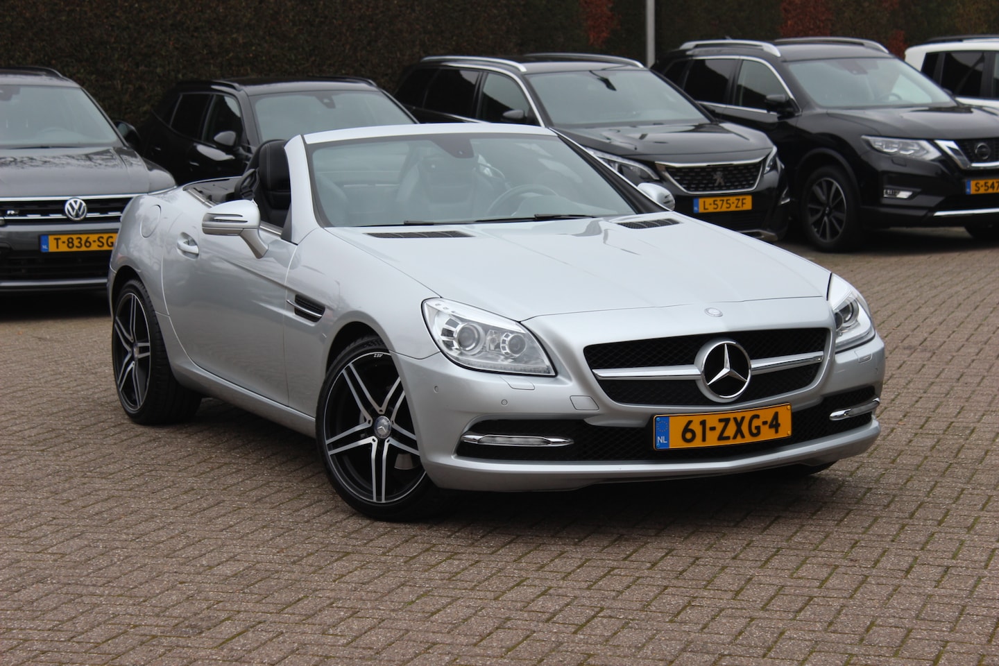 Mercedes-Benz SLK-klasse - 200 Automaat / 107.441 km / AIRSCARF / Zwart Leder / Panorama dak / Stoelverwarming / Comp - AutoWereld.nl