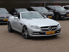 Mercedes-Benz SLK-klasse - 200 Automaat / 107.441 km / AIRSCARF / Zwart Leder / Panorama dak / Stoelverwarming / Comp