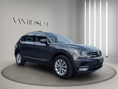 Volkswagen Tiguan - 1.4 TSI ACT Comfortline Automaat | Electr.Trekhaak | Leder Stoelen Geheugen | Apple/Androi
