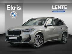 BMW X1 - xDrive25e M Sportpakket Pro 20'' | Panoramadak | Harman Kardon | Head-Up Display | Trekhaa