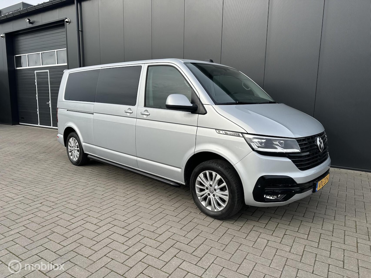 Volkswagen Transporter - 2.0 TDI DC Bulli Automaat - AutoWereld.nl