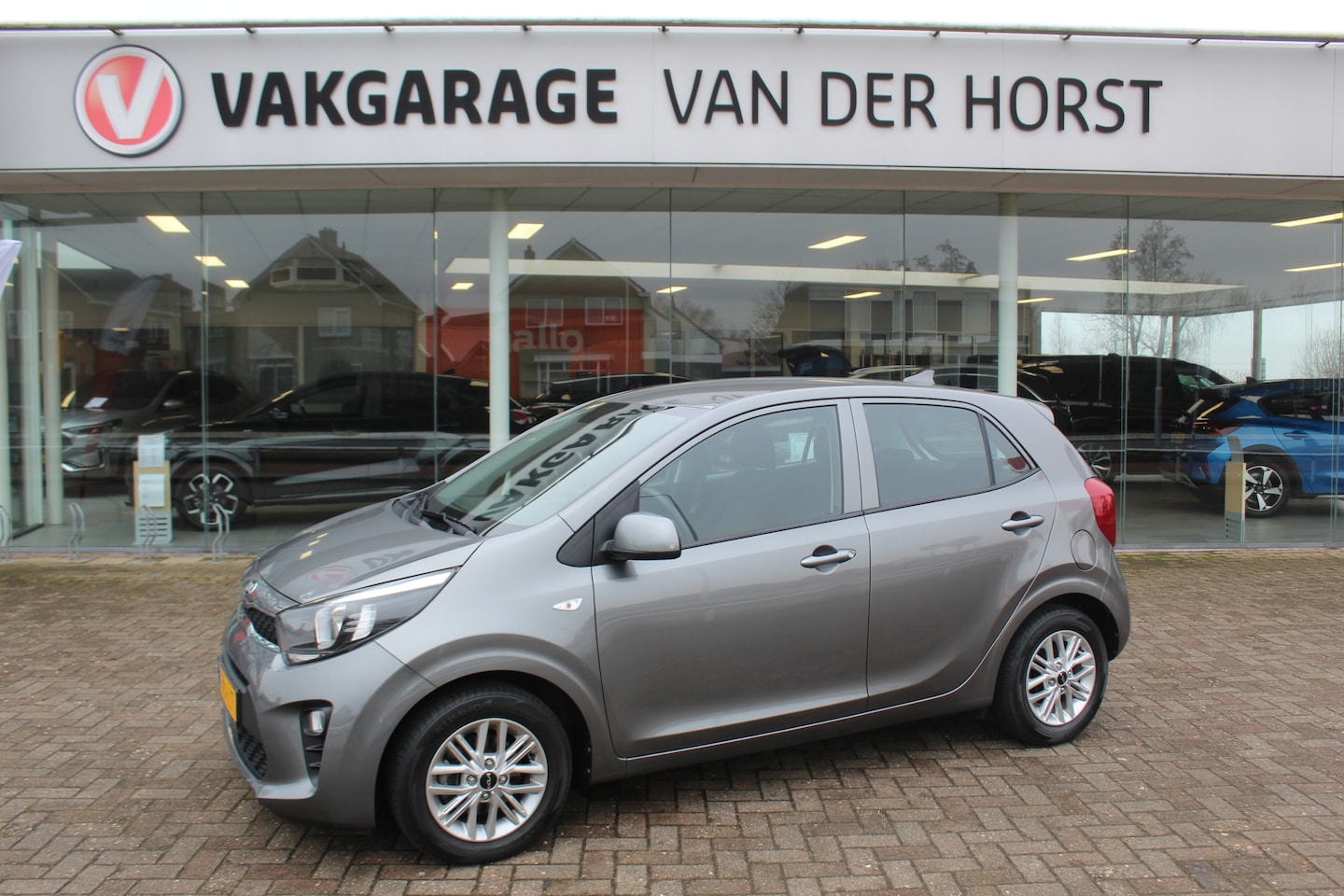 Kia Picanto - 1.0-67pk DPi DynamicLine. Kwalitatief erg goed wagen voor jaren zorgeloos rijplezier! Airc - AutoWereld.nl