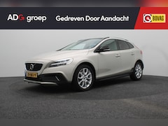 Volvo V40 Cross Country - 1.5 T3 Polar+ Luxury | Panoramadak | Lederen bekleding | Camera achter | Stoelverwarming |